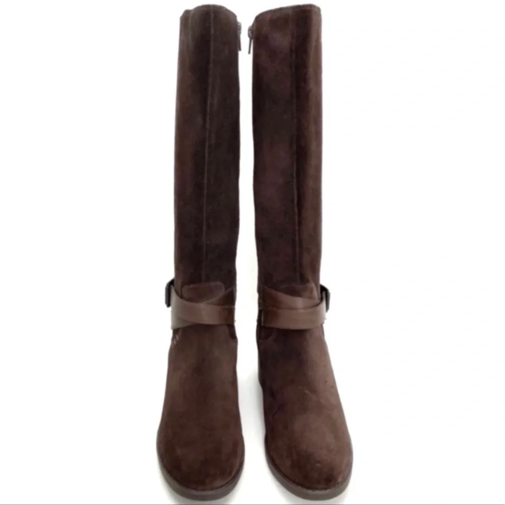 Clarks Nevella March Suede Classic Knees High Riding Boot Brown Size 6.5 New
